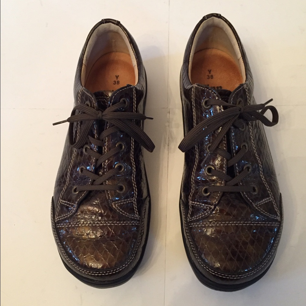 Finn Comfort shoes, only worn twice indoors