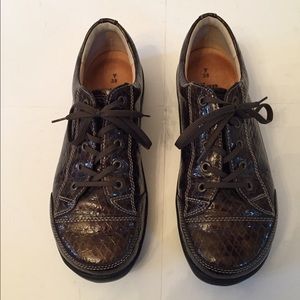 Finn Comfort shoes, only worn twice indoors