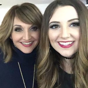 Meet your Posher, Leslie