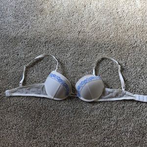 Gap bra