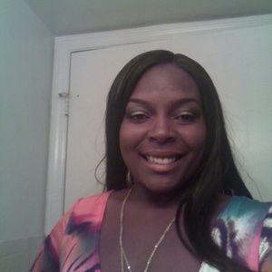 Meet your Posher, Tina