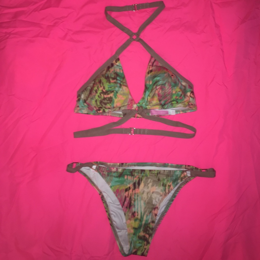 🌺TROPICAL VICTORIA SECRET BIKINI SET 🌸