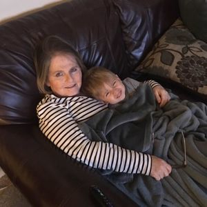 Meet your Posher, Sandra