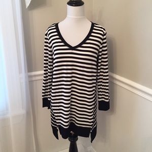 NWOT Cable & Gauge Tunic
