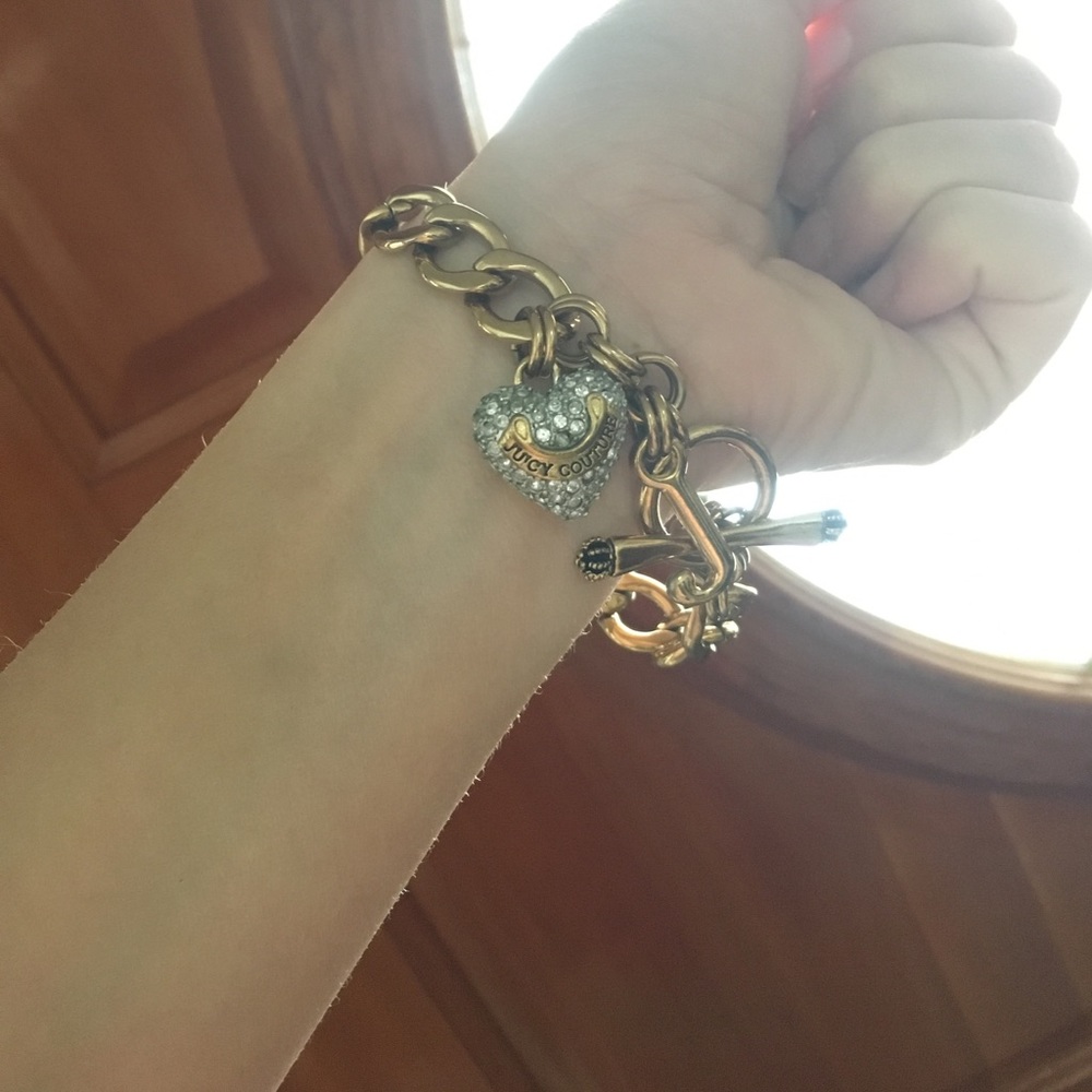 Perfect condition juicy bracelet!