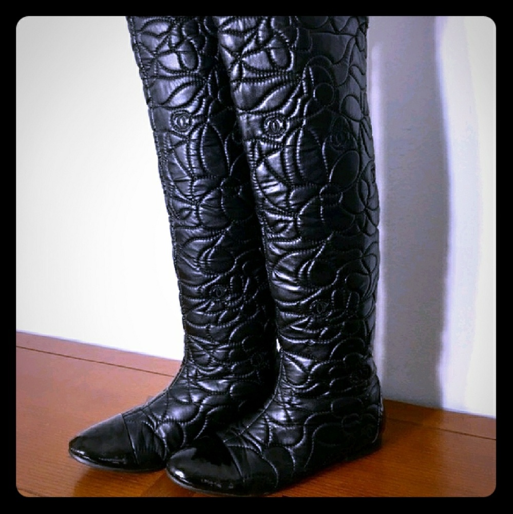 🎉RARE 100%AUTHENTIC QUILTED LEATHER CHANEL BOOTS!