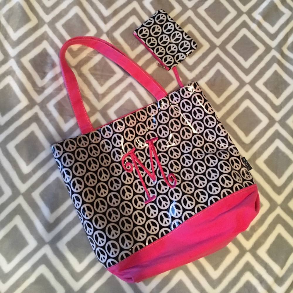 Peace sign M tote with coin purse.