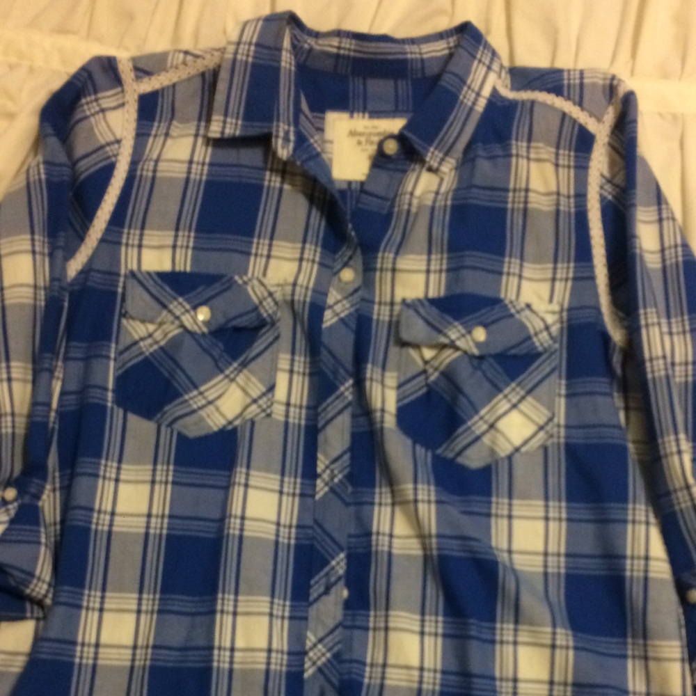 Abercrombie & Fitch blue plaid shirt w/ lace trim