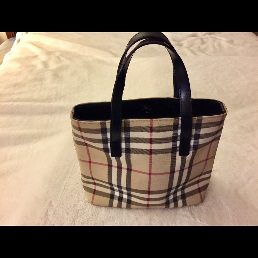 Burberry Tote