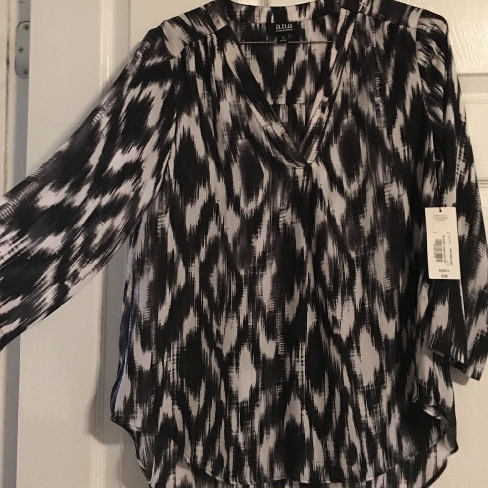 ANA 3/4 sleeve hi/lo blouse 🌟 NEW with tags 🌟