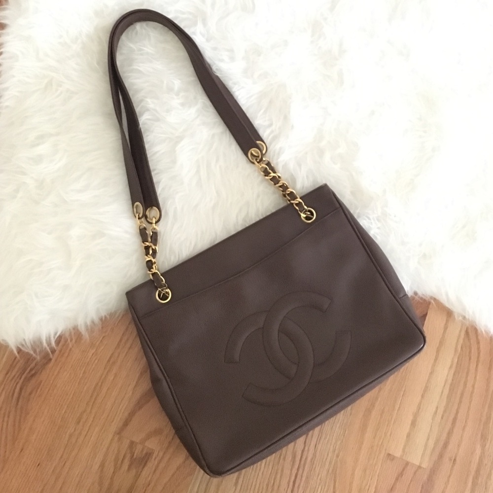 VINTAGE CHANEL!!!