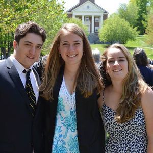 Meet your Posher, Abby