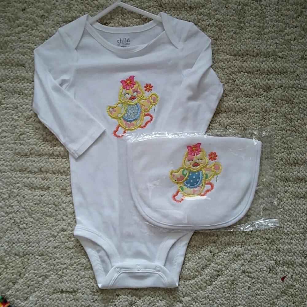 Spring/Easter bodysuit and bib