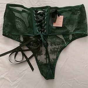 Designer connection high waisted panty