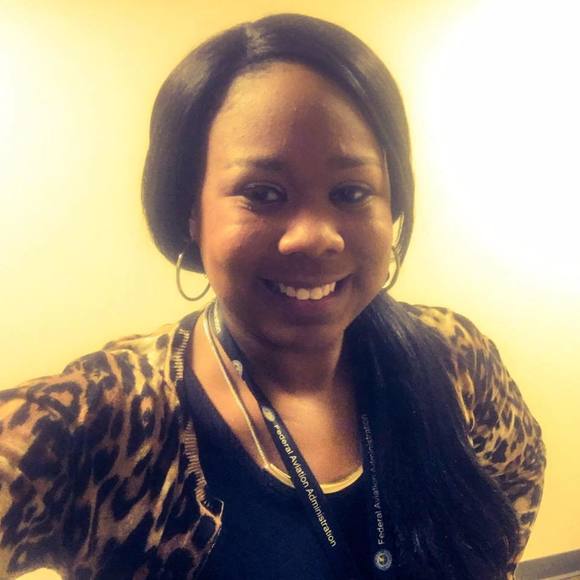 Meet your Posher, Keisha - Picture 1 of 1