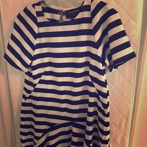 SOLD 🚫🚫The Fifth Striped Dress XXS NEW!