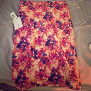Lularoe Cassie skirt!