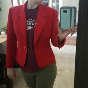 Red blazer 4p