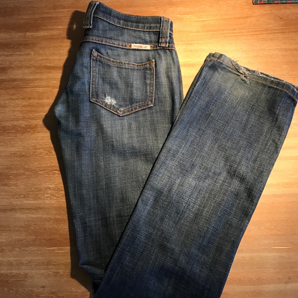 Frankie B. Medium wash Bootcut jeans.