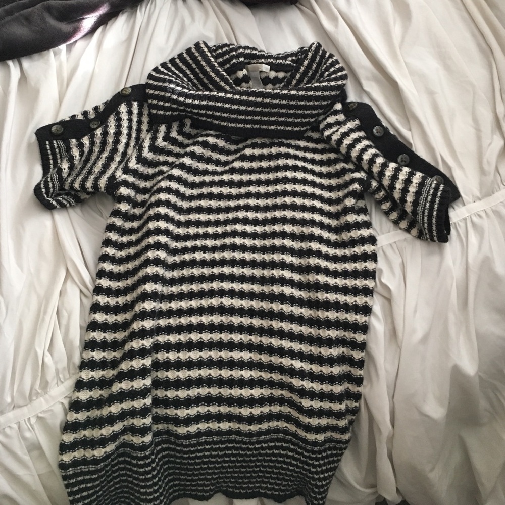 Black & White sweater