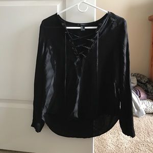 Black long sleeve tie v-neck