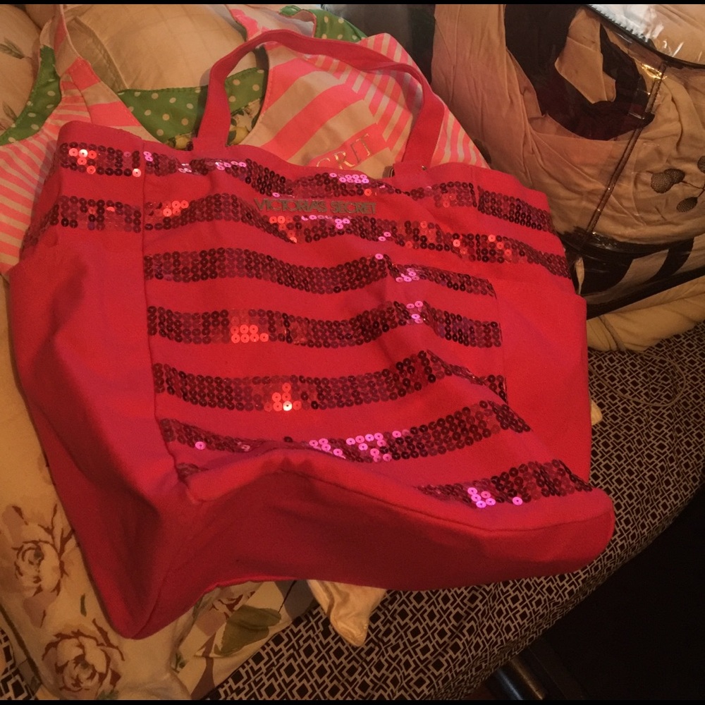 2 Victoria secret bags