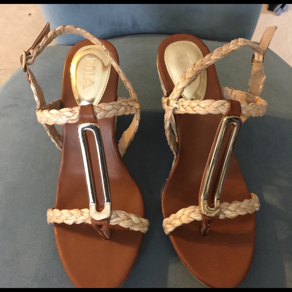 MIA wedge sandals