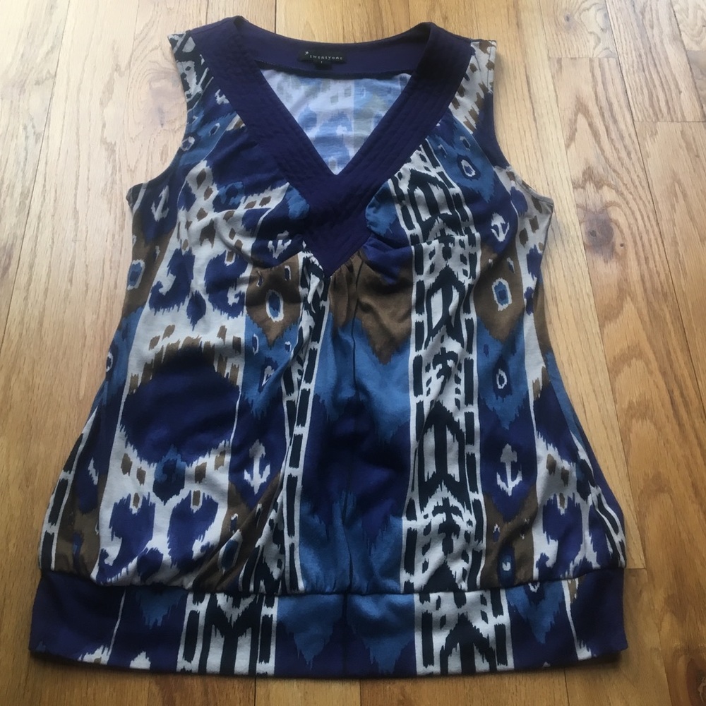Flattering tank