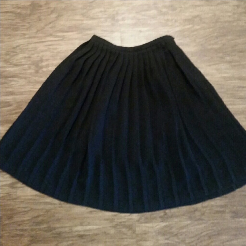 Ann Taylor Black Full Circle Skirt
