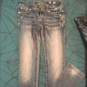 Miss Me Jeans, 27
