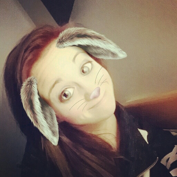 Meet your Posher, Tarah - Picture 1 of 1