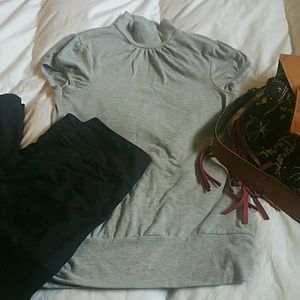 Short sleeve light turtleneck shirt