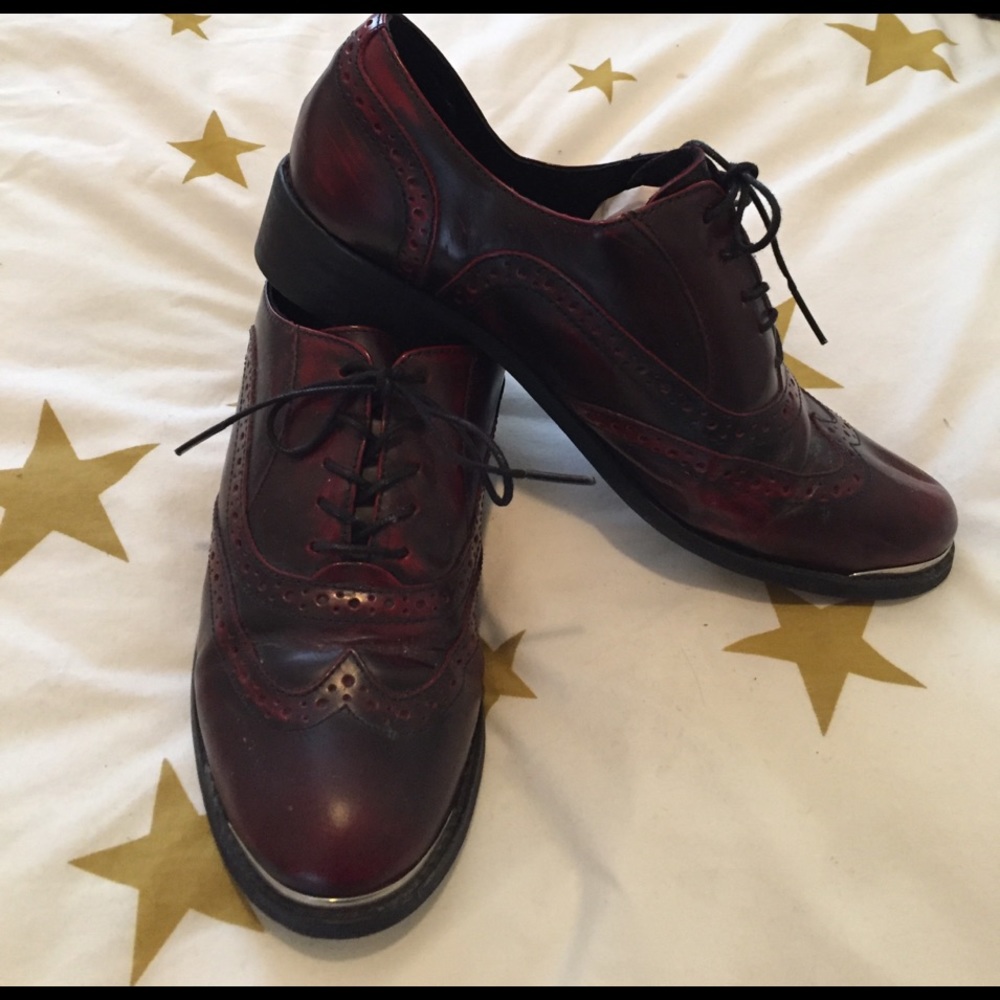 Black/Burgundy Aldo Oxfords
