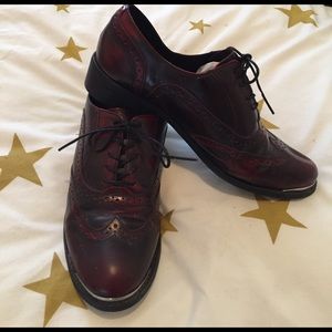 Black/Burgundy Aldo Oxfords