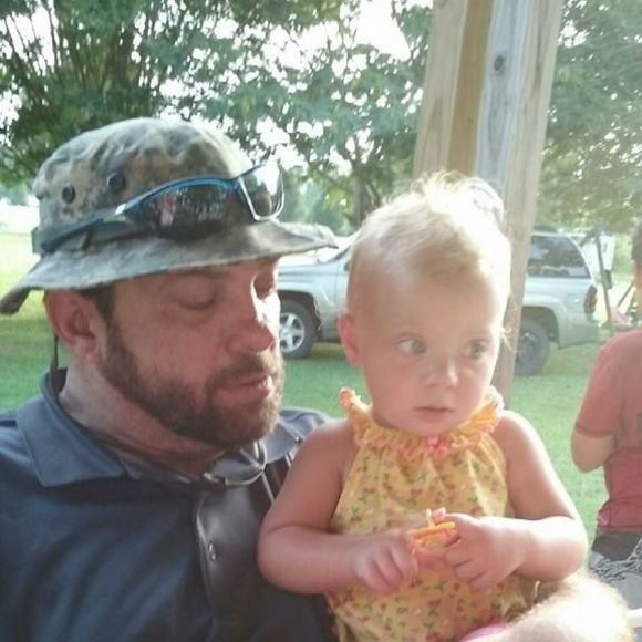 Meet your Posher, Laura - Picture 1 of 1