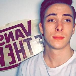 Meet your Posher, Curtis