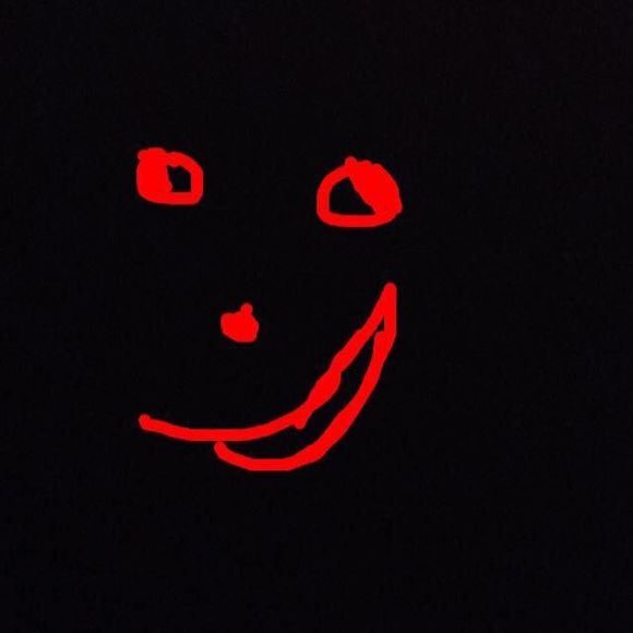 Meet your Posher, Nikė - Picture 1 of 1