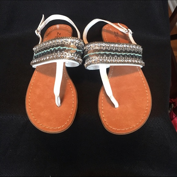 Zigi Soho Shoes - NWOT Zigi Soho Sandals