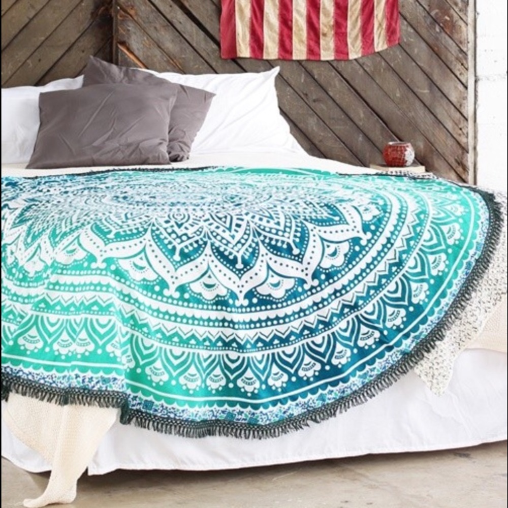 Round Mandala $42 @ 2trende.com