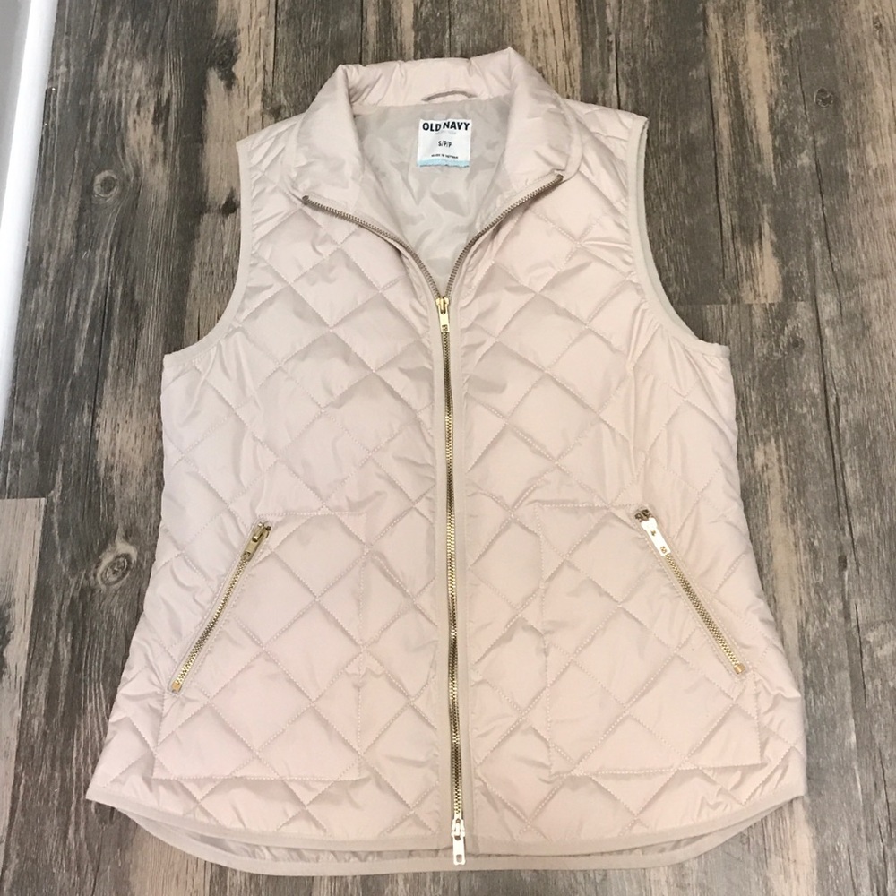 LIKE NEW! Old Navy Cream Vest