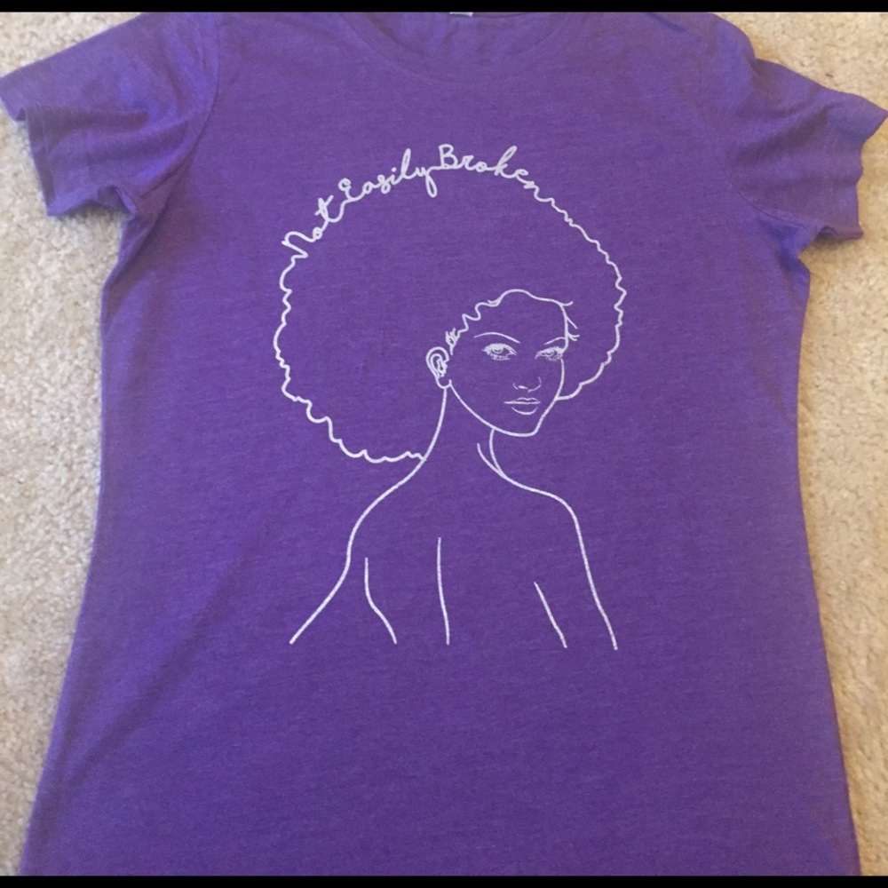 😍 Feel Good Tee 😍 - Picture 2 of 3