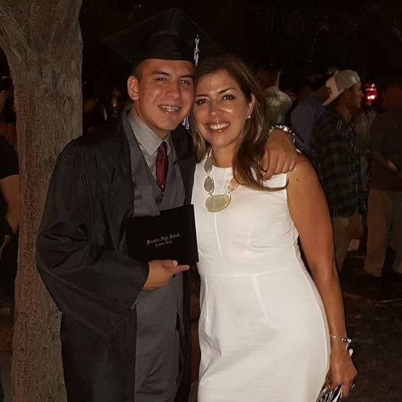 Meet your Posher, Veronica - Picture 1 of 1