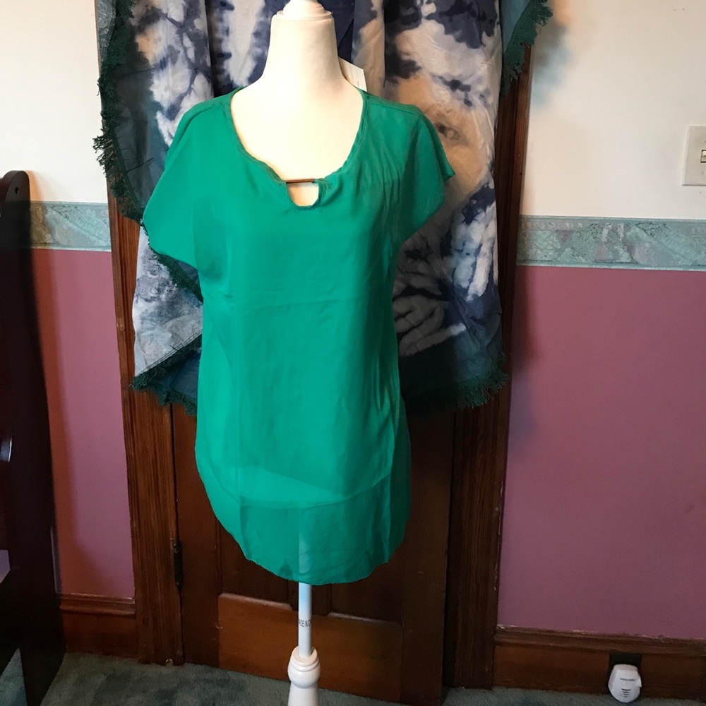 Green top
