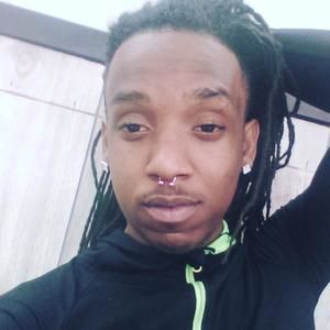 Meet your Posher, Tj