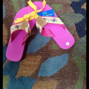 Angela Moore Fuscia Flip Flops Brand New