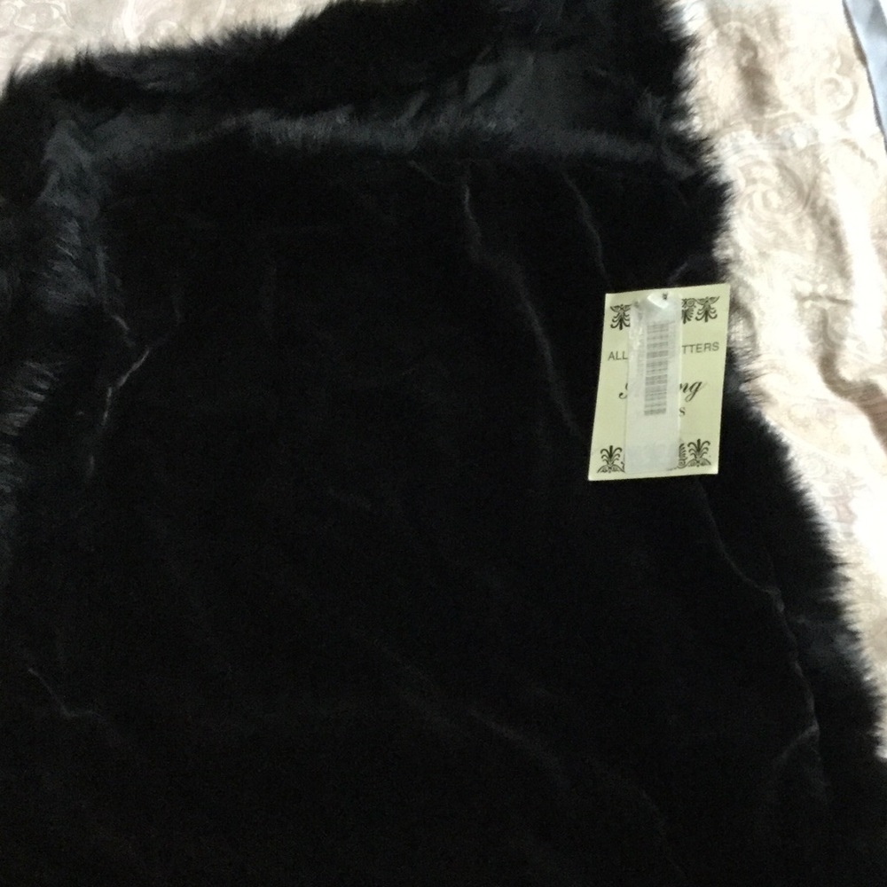 Velvet wrap