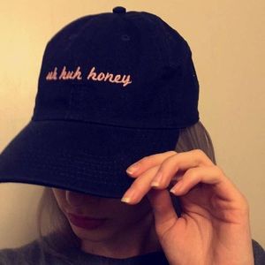 Brandy Melville "uh huh honey" hat! 😍