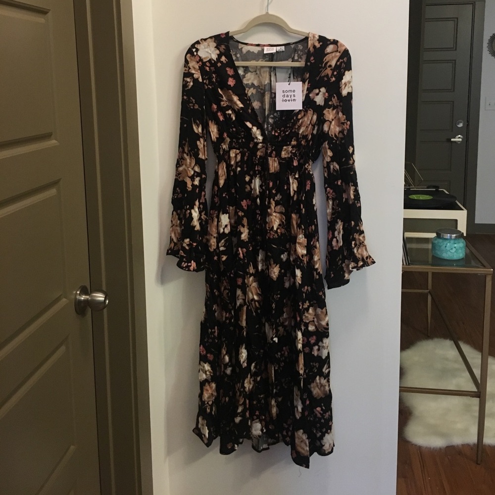 Some days Lovin floral midi dress