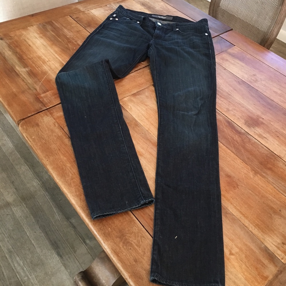 Jeans - Picture 2 of 4