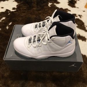 Air Jordan 11